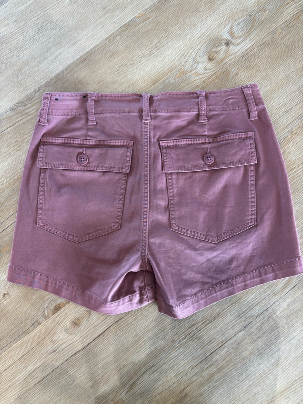 Liverpool Dusty Rose Cargo Shorts - Picture 2 of 3